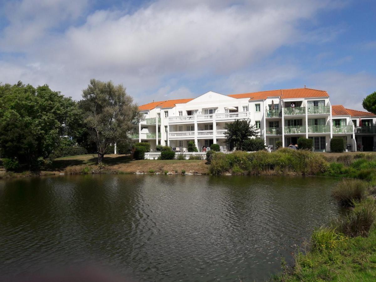 Ile Au Pre Vue Lac Et Golf Talmont-Saint-Hilaire Kültér fotó