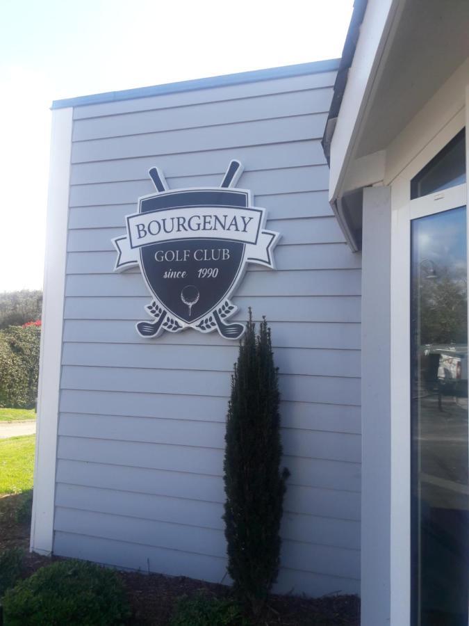 Ile Au Pre Vue Lac Et Golf Talmont-Saint-Hilaire Kültér fotó
