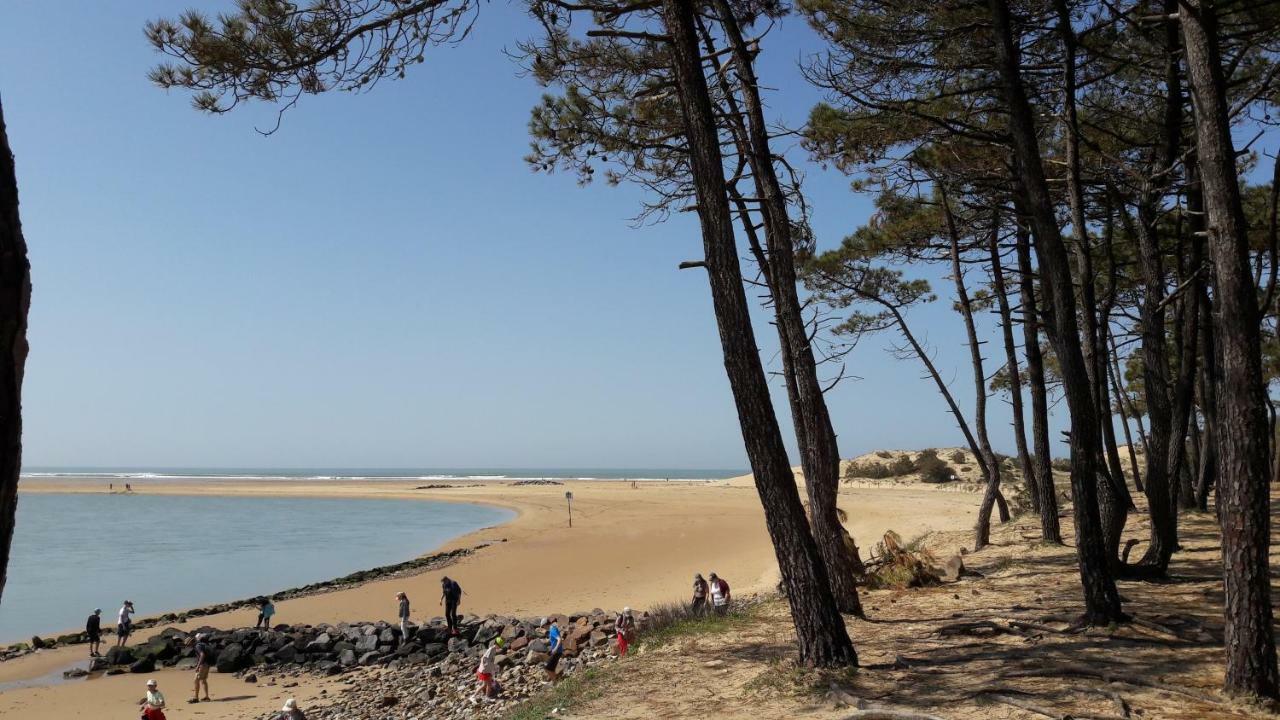 Ile Au Pre Vue Lac Et Golf Talmont-Saint-Hilaire Kültér fotó